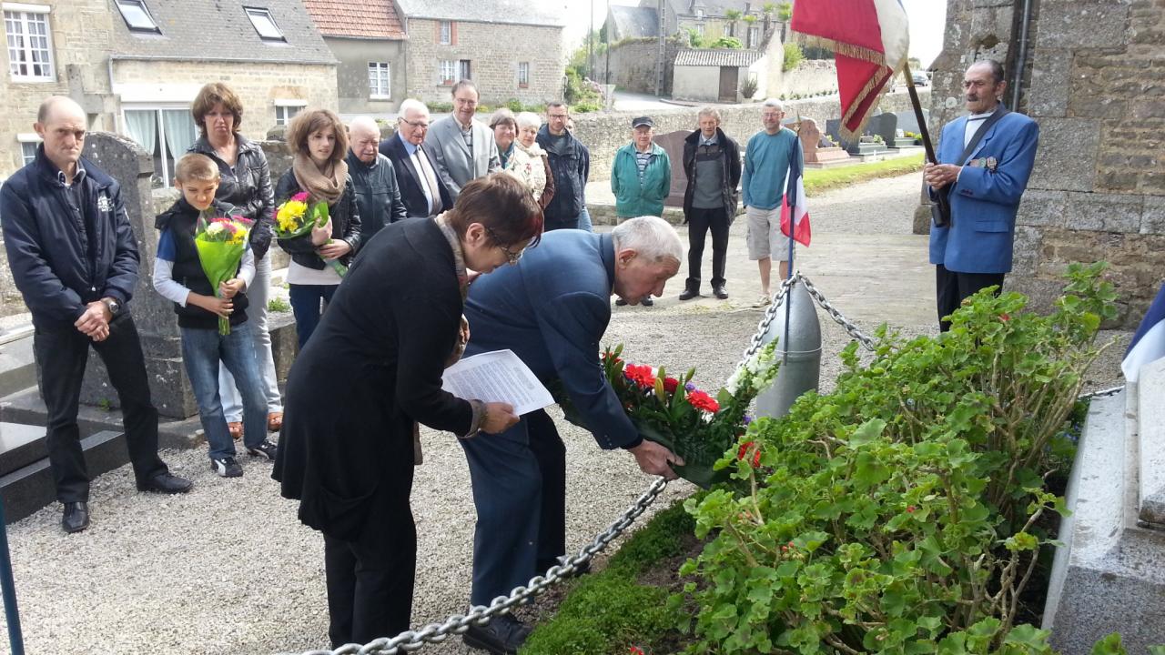 8 mai 2015 - cérémonie au monument aux morts